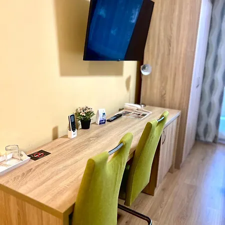 Szálloda Pelikán Losonc